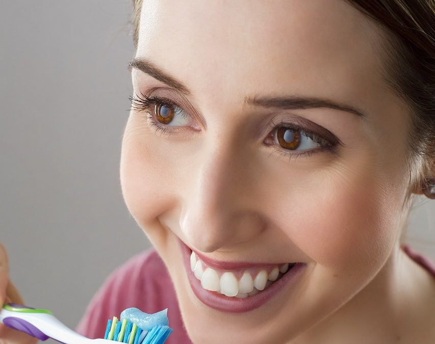 Trucos para mantener la higiene dental fuera de casa
